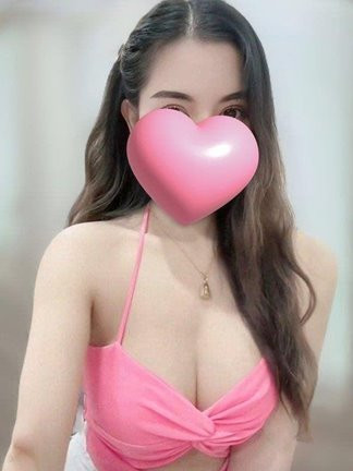 Sensual massage provider Cairns, QLD – Erotic massage session – Luna – profile photo