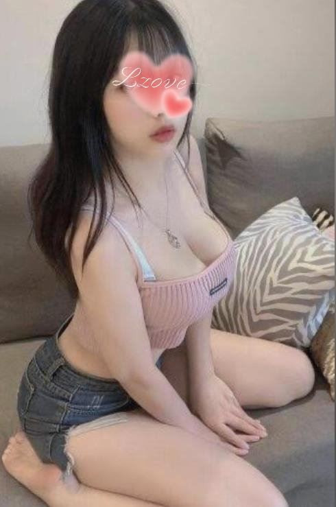 Sensual massage provider Greenway, ACT – Nuru massage session – Jannie – gallery photo 7