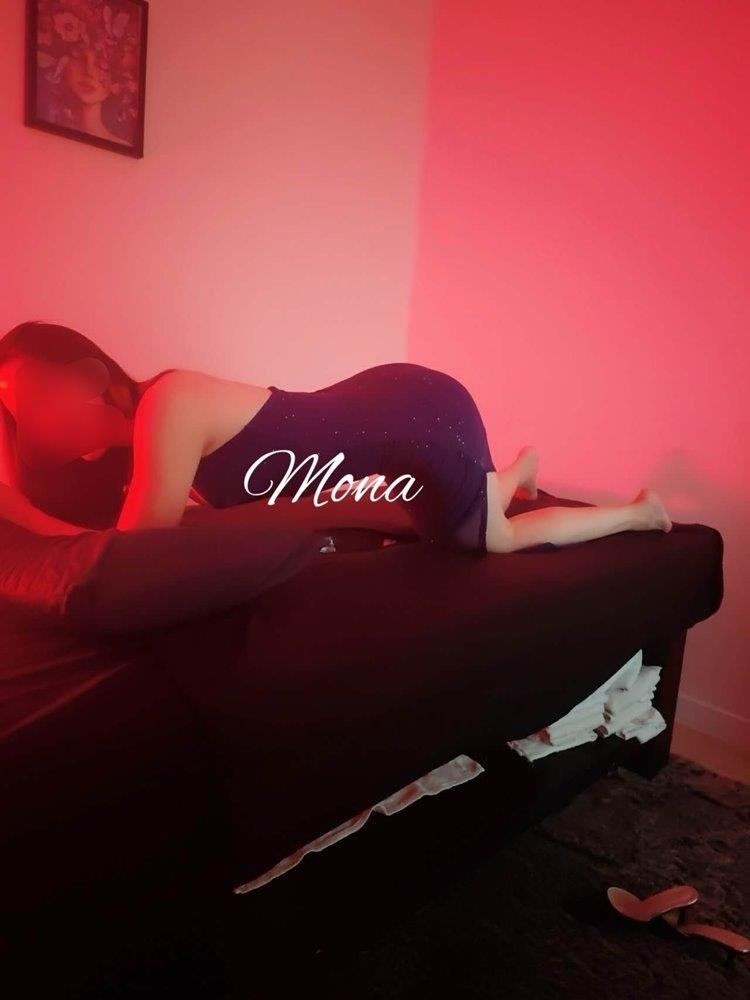 Sensual massage provider Macquarie Park, NSW – Erotic massage session – Adrienne – gallery photo 10